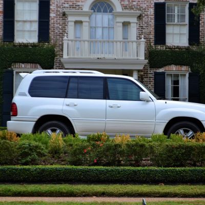 toyota-land-cruiser-2943058_1920