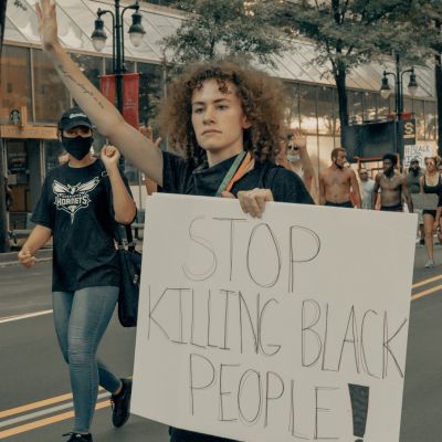 clay-banks-GdJtjo38AbU-unsplash